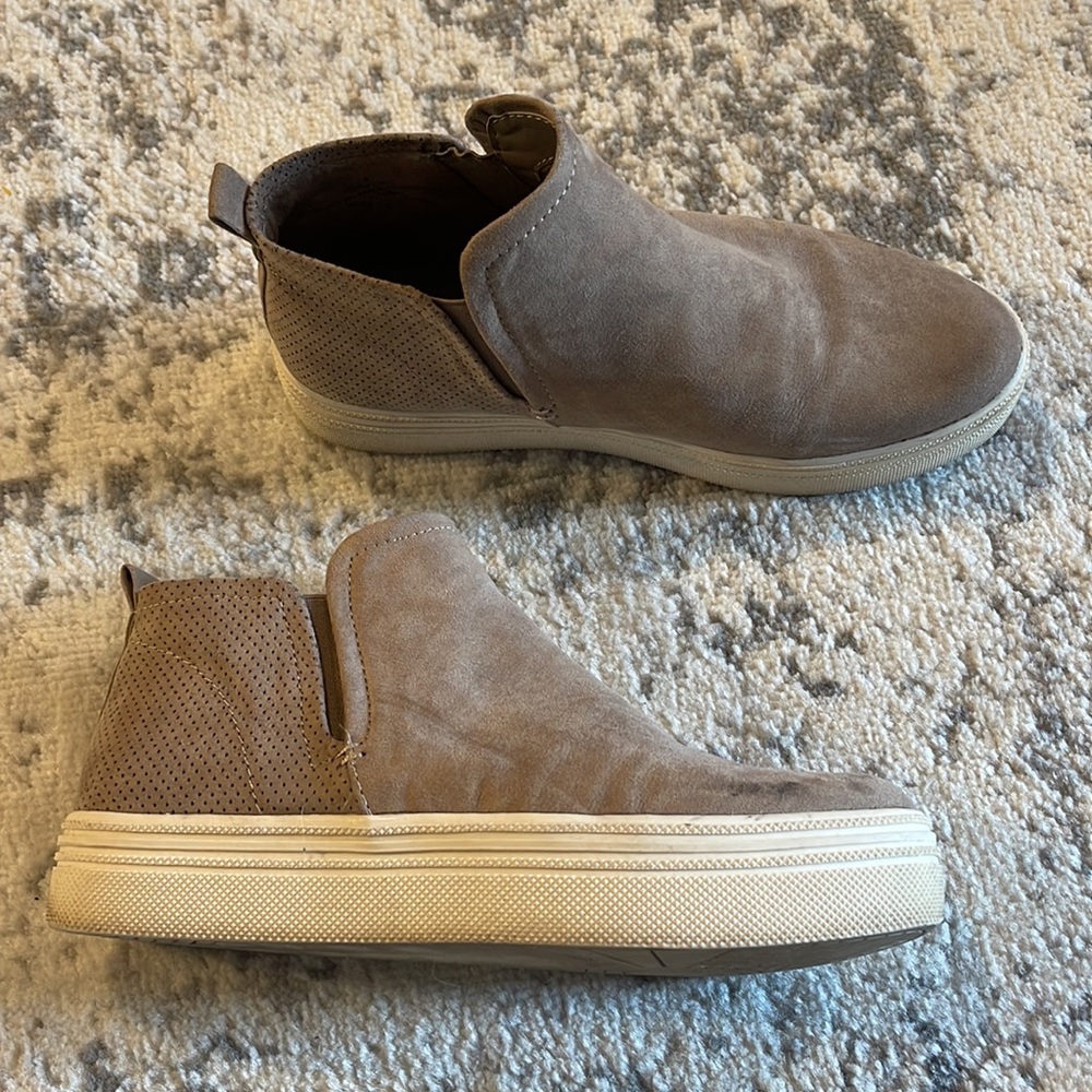 Universal Threads Platform Shoes - Picture 2 of 6